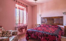 Le Casette Country House